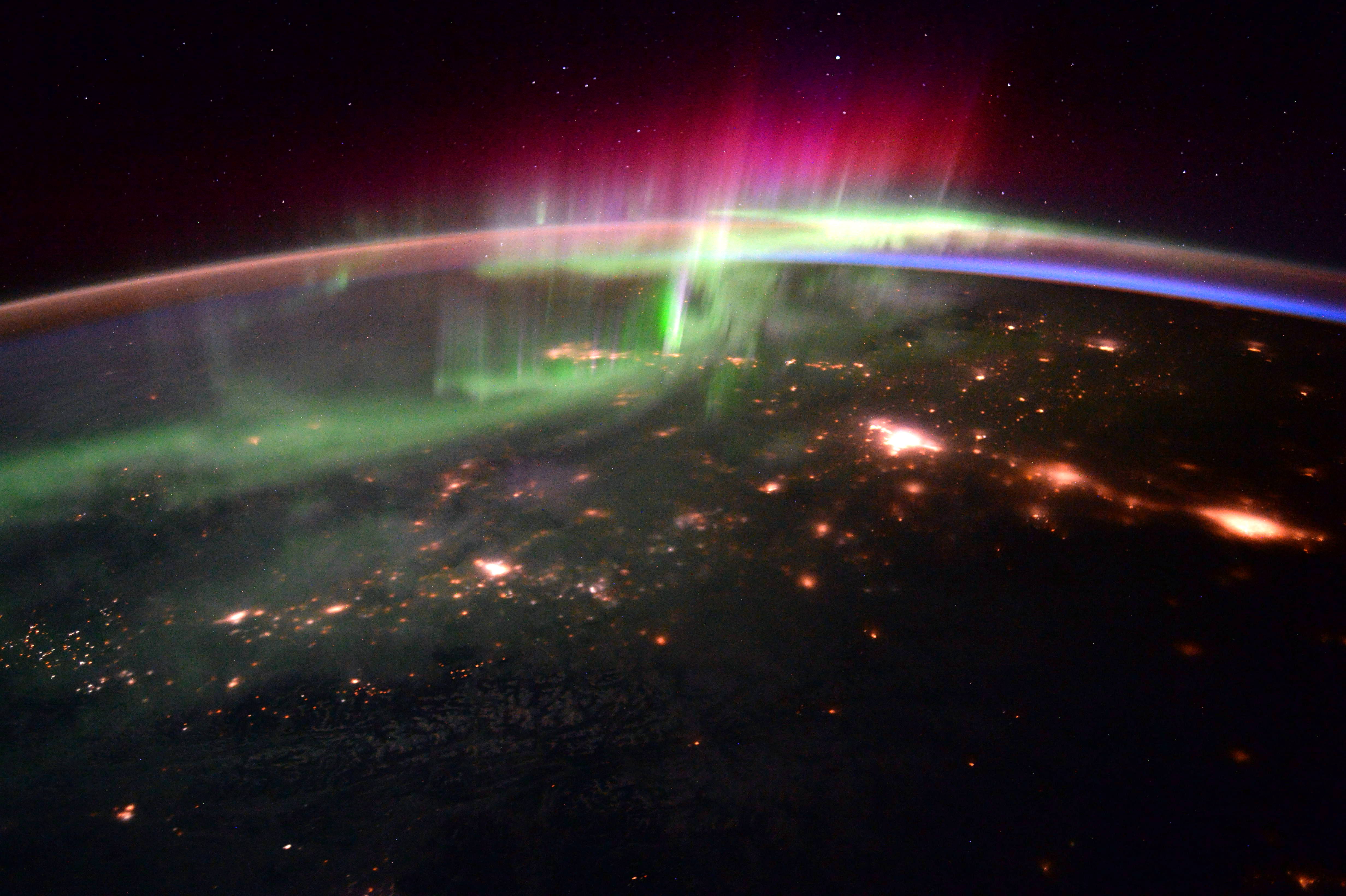 That New Kind of Aurora Called "Steve"? Turns Out, it Isn't an Aurora