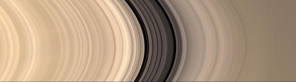 Visible-light comparison of Saturn's B ring (left) and A ring (right), separated by the Cassini Division. (NASA/JPL-Caltech/SSI)