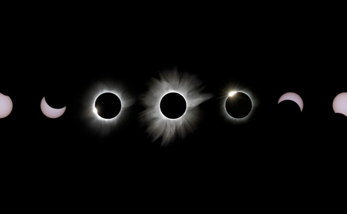 https://www.universetoday.com/wp-content/uploads/2016/03/2016-Total-Solar-Eclipse-700x432.jpg