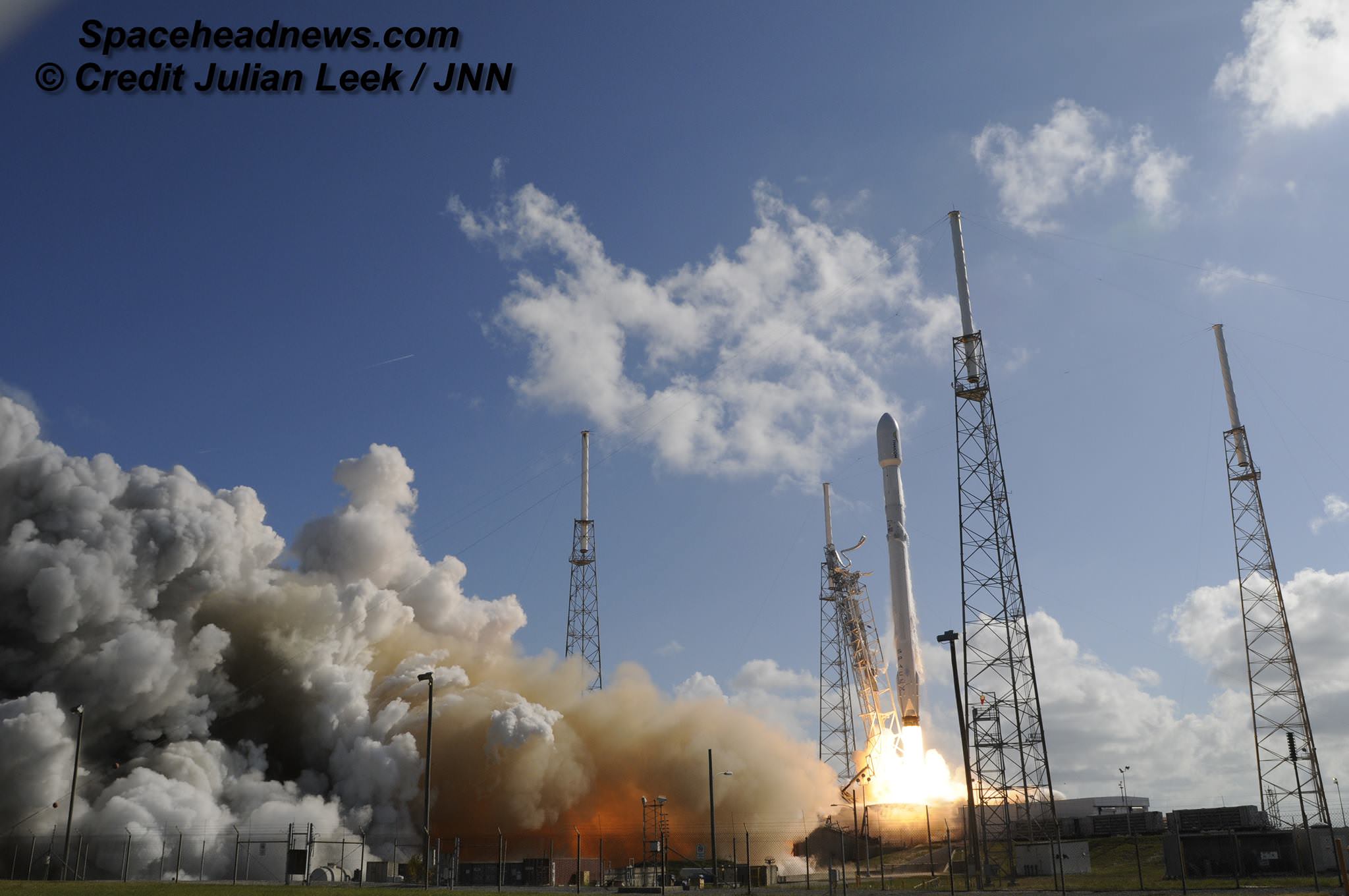 Launch of SpaceX Falcon 9 carrying Thaicom-8 communications satellite to orbit on May 27, 2016 at 5:39 p.m. EDT from Space Launch Complex 40 at Cape Canaveral Air Force Station, Fl.  Credit: Julian Leek   
