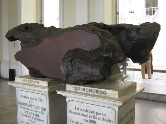 Iron meteorites like this one would have attracted the attention of ancient Egyptians. This one is the Bendego meteorite from Brazil. Image: Jorge Andrade - Flickr: National Museum, Rio de Janeiro CC BY 2.0