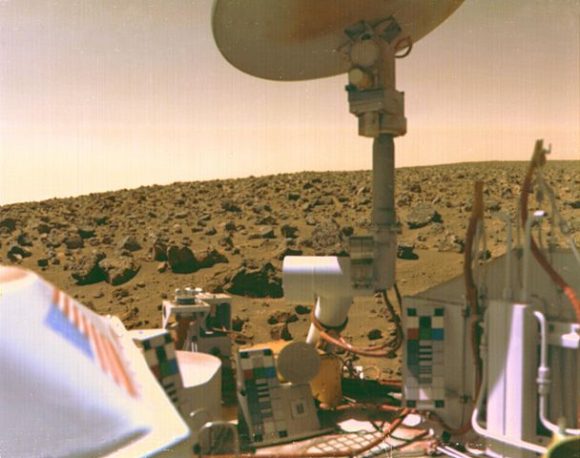 The Viking 2 lander captured this image of itself on the Martian surface. The Viking Landers were the last missions to directly look for life on Mars. By NASA - NASA website; description,[1] high resolution image.[2], Public Domain, https://commons.wikimedia.org/w/index.php?curid=17624