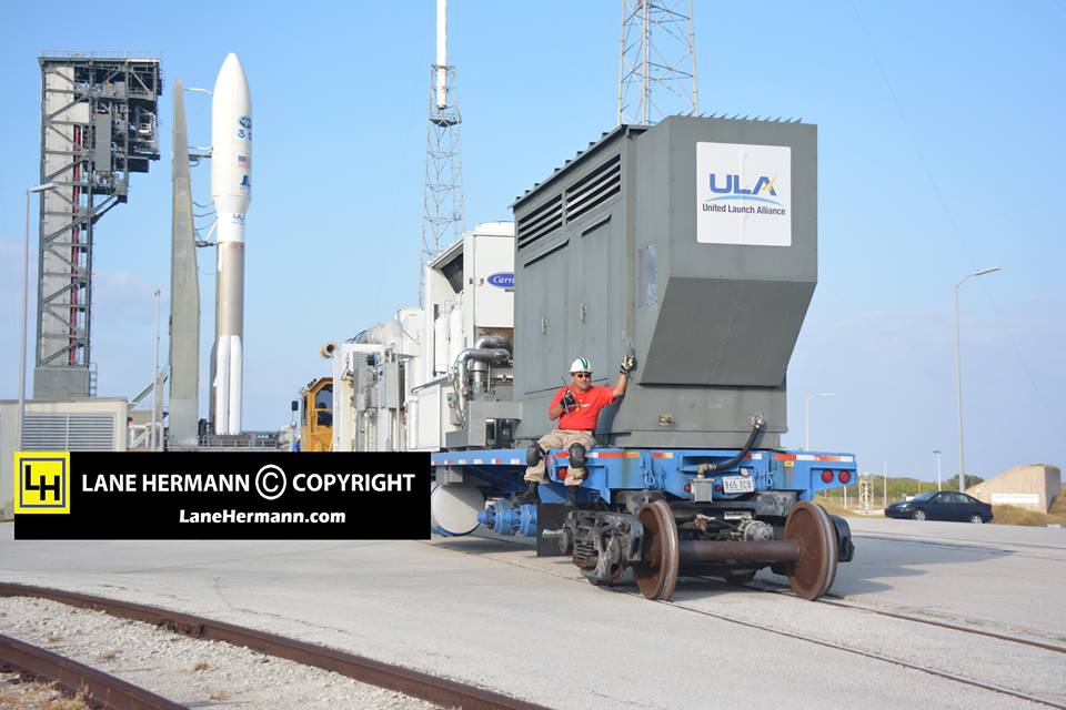 Track mobile used to push ULS Atlas V and NASA/NOAA GOES-R to pad 41 from VIF processing facility. Credit: Lane Hermann