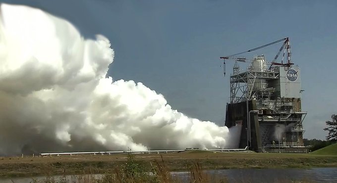 La NASA acaba de probar un nuevo motor que lanzará Artemis V y más allá