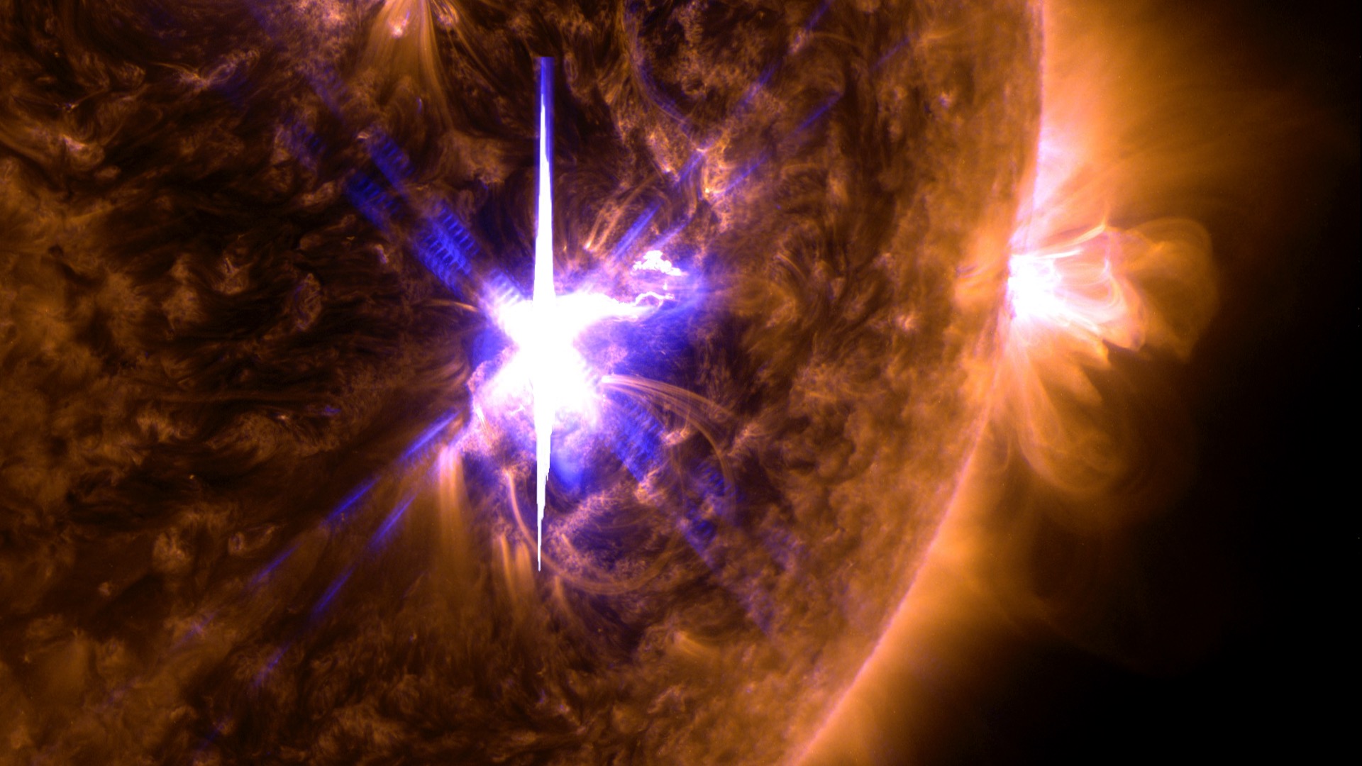 An X9.3 class solar flare flashes in the middle of the Sun on Sept. 6, 2017. Credit:NASA/GSFC/SDO