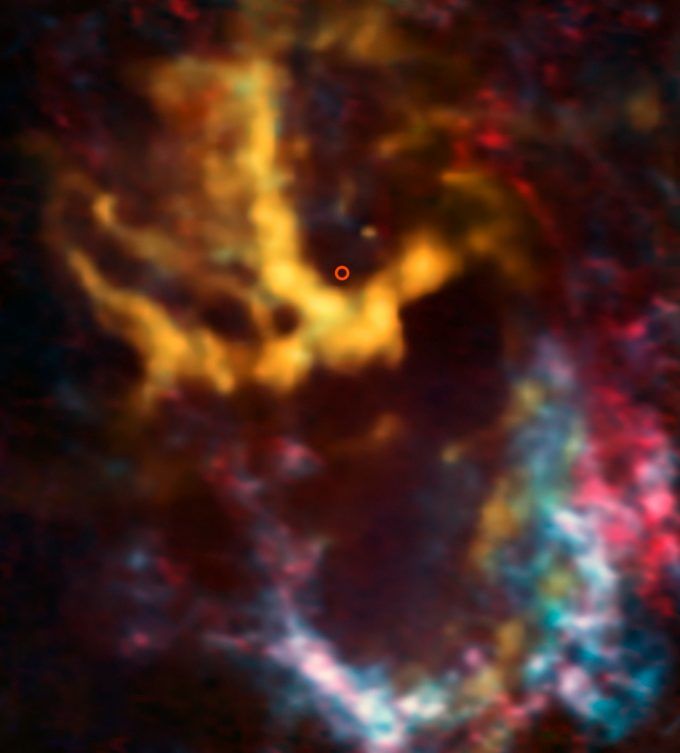 ALMA images show gas and dust swirling around the supermassive black hole at the center of the Milky Way. Image Credit: ALMA (ESO/NAOJ/NRAO)/ J. R. Goicoechea (Instituto de Física Fundamental, CSIC, Spain)