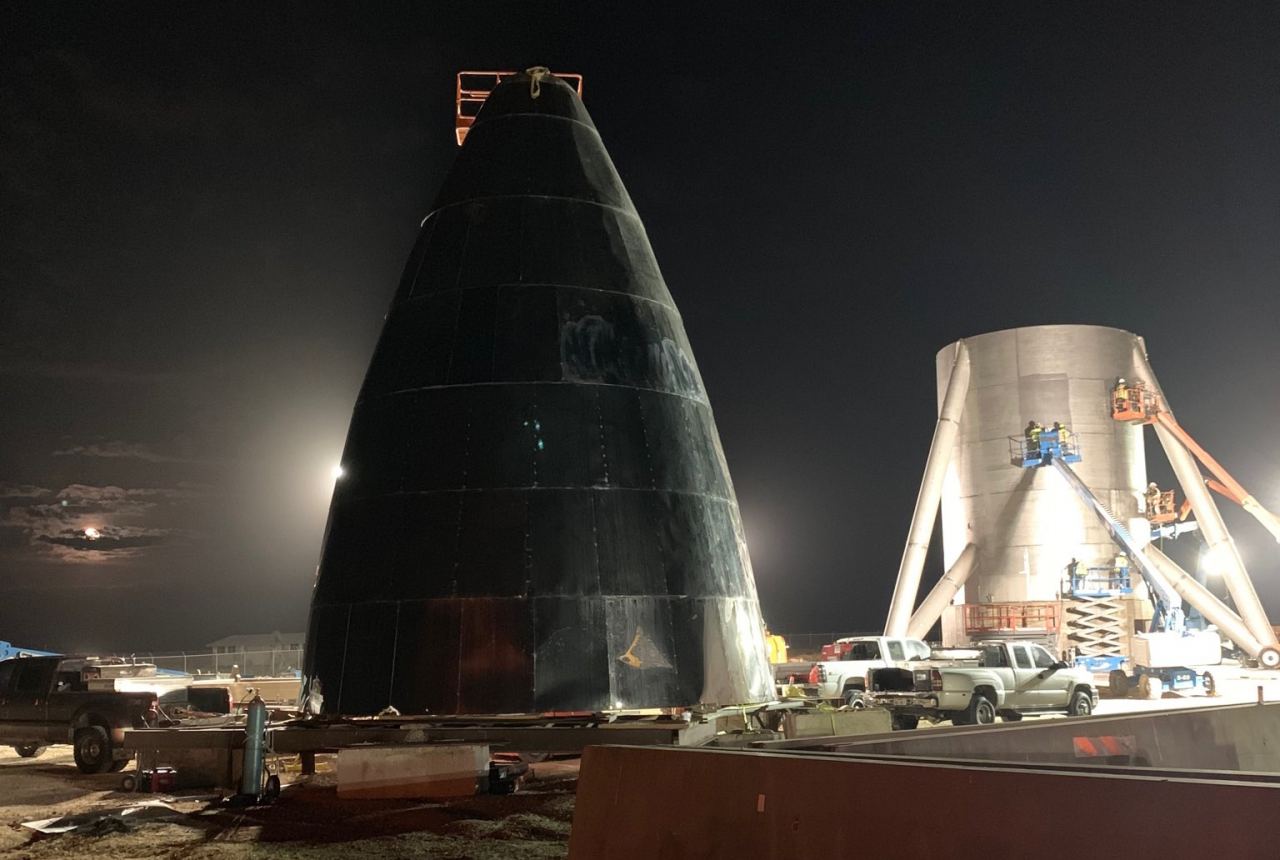 A December 2019 photo showing the nosecone (left) and the tank section (right). Image Credit: SpaceX/Elon Musk