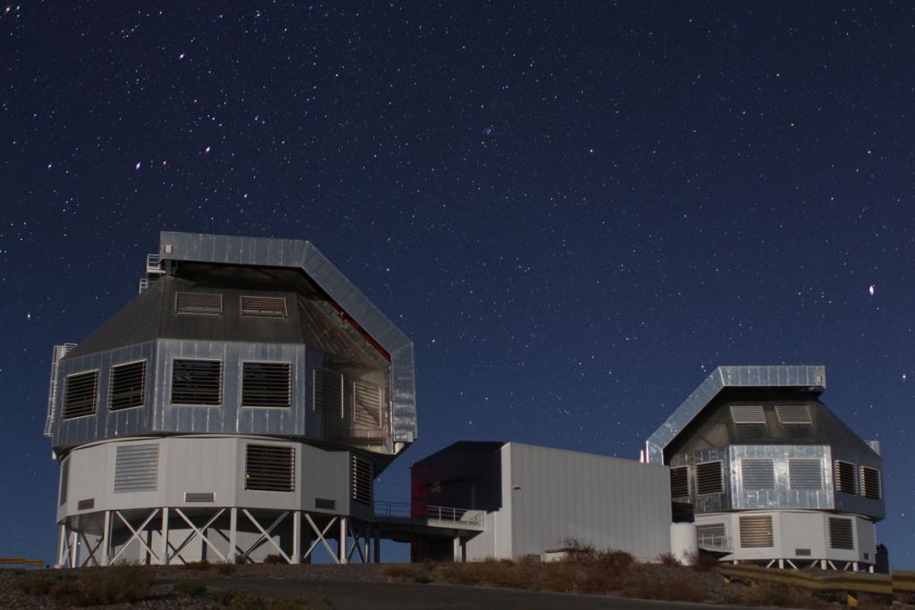 The Magellan Telescopes at Las Campanas Observatory, Chile. Image Credit: By Jan Skowron - Own work, CC BY-SA 3.0, https://commons.wikimedia.org/w/index.php?curid=32278583