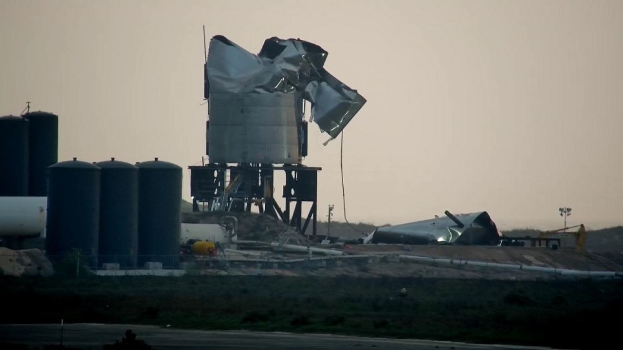 SpaceX's Third Starship Prototype Collapsed Last Night - Universe Today