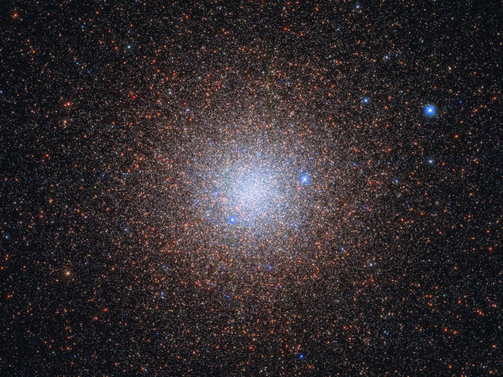 NGC 6441 is one of the most luminous and massive globular clusters in the Milky Way. Image Credit: ESA/Hubble & NASA, G. Piotto