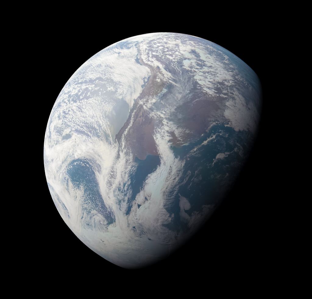 Il sistema di Giove non è l'unico posto in cui Giunone ha acceso la telecamera.  Questa immagine della Terra è stata scattata durante un sorvolo del nostro pianeta assistito dalla gravità nel 2013. 