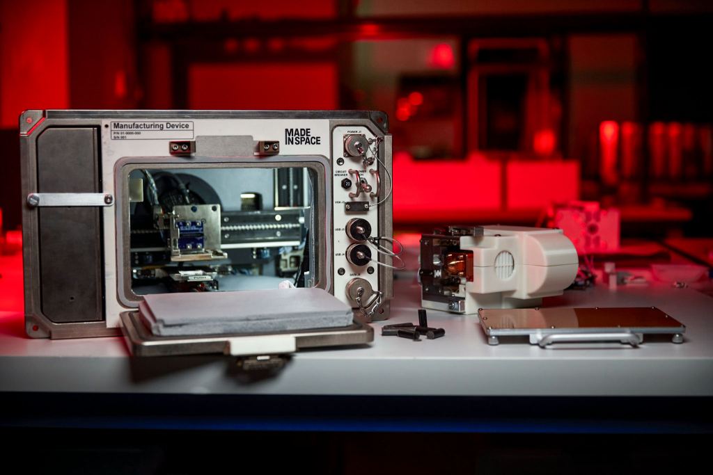 An image of the RRP, which is scheduled to start testing regolith simulant as a 3D printing feedback on the ISS.