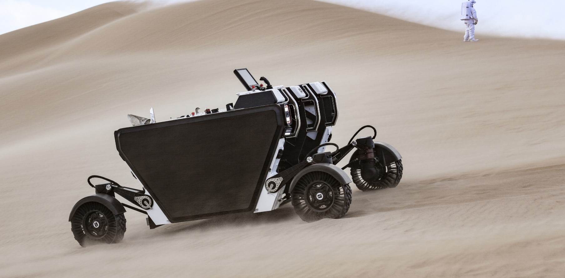 Chris Hadfield Drives in the Desert With a new Lunar Rover Prototype