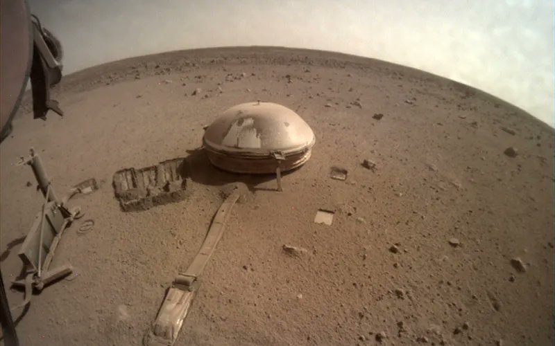 Mars InSight Doesn’t Find any Water ice Within 300 Meters Under its Feet