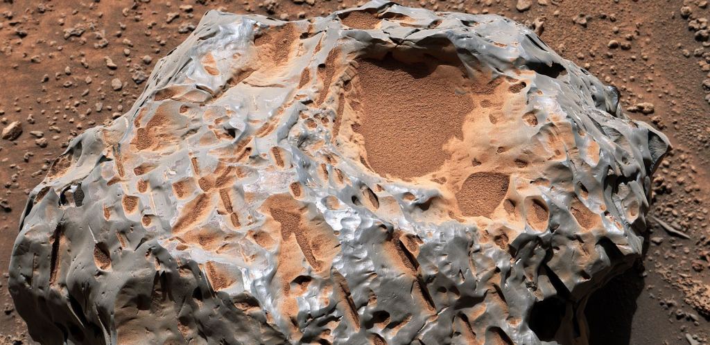 MSL Curiosity found the iron-nickel meteorite "Cacao" on January 27th, 2023. Image Credit: NASA/JPL-Caltech/MSSS