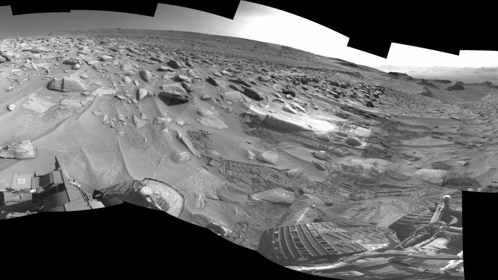 A view of Curiosity's tracks (via its Navcam) as it made its way through a particularly difficult sandy slope in the Jau region on Mars's Mount Sharp. Credit: NASA/JPL-Caltech