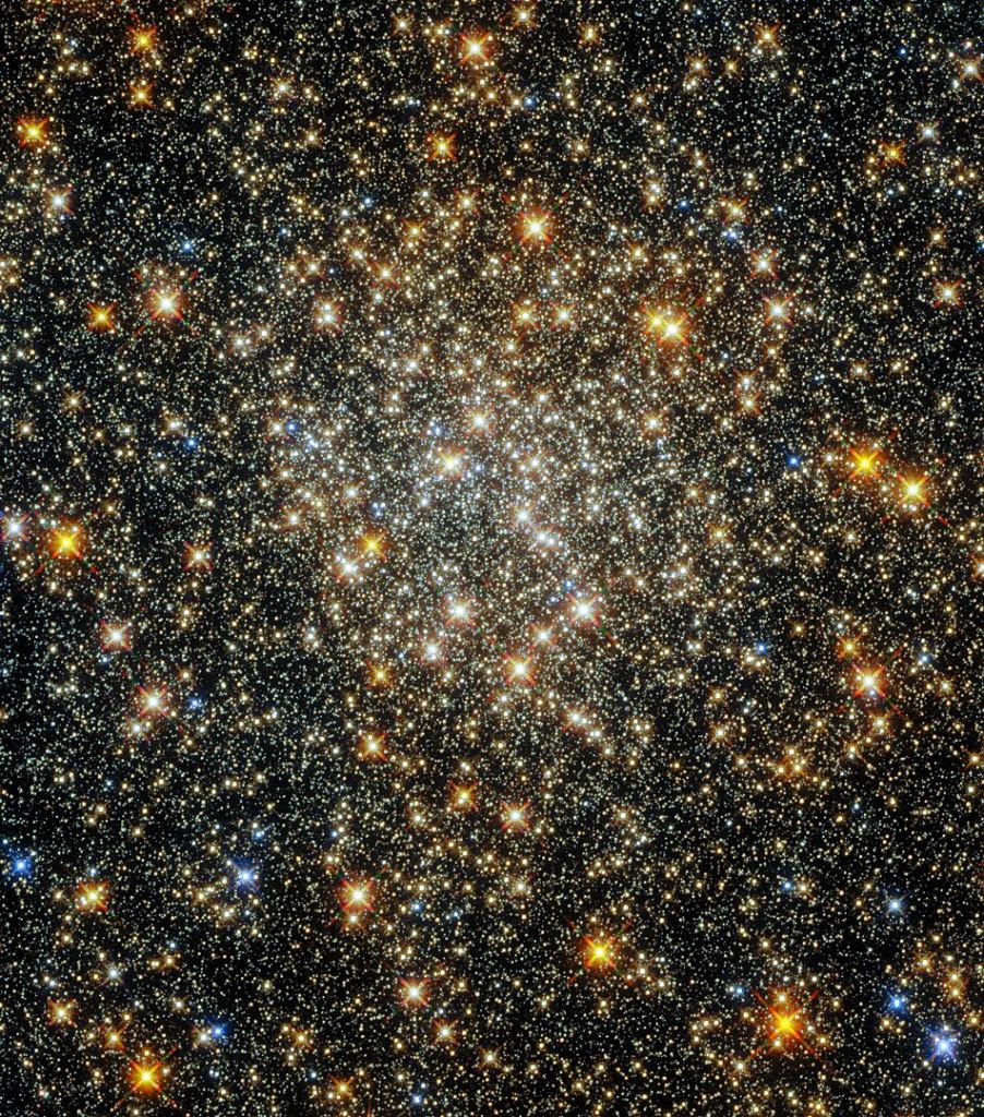 This is the globular cluster called Palomar 6, or ESO 520-21. This sparkling starfield was also captured by the NASA/ESA Hubble Space Telescope's Wide Field Camera 3 and Advanced Camera for Surveys. This densely packed cluster is also close to the centre of the Milky Way, where interstellar gas and dust absorb starlight and make observations more challenging. Image Credit: ESA/Hubble and NASA, R. Cohen - https://esahubble.org/images/potw2138a/, CC BY 4.0, https://commons.wikimedia.org/w/index.php?curid=110253296