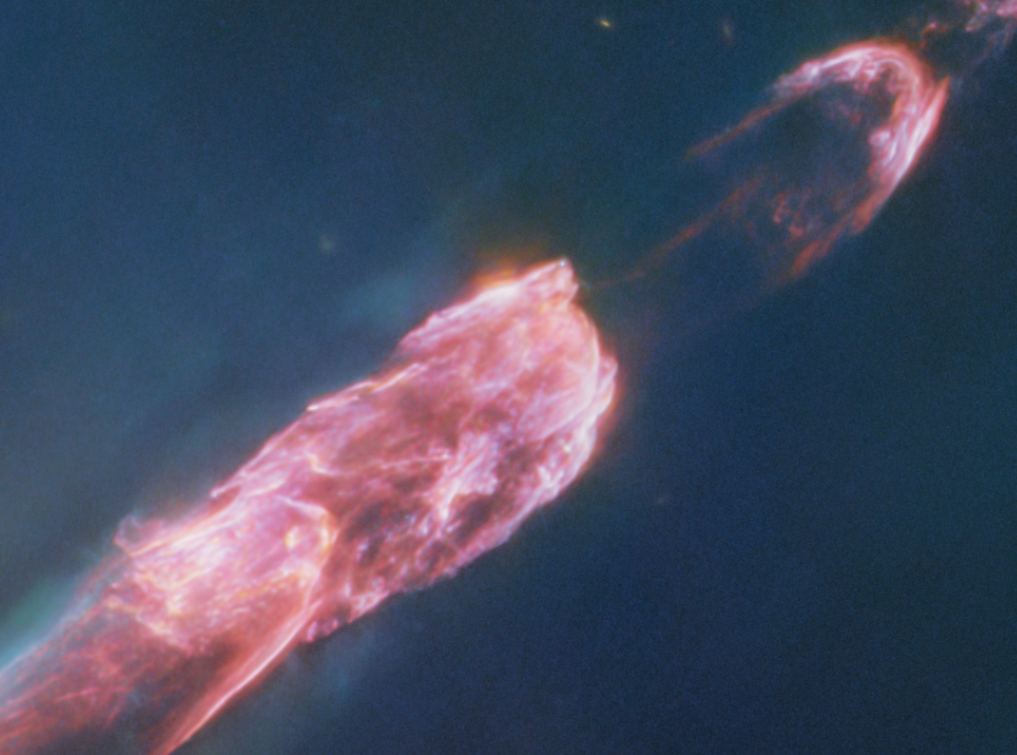 A zoomed-in view of some of HH 211's bow shocks. The jets are too slow to break apart the molecules in the surrounding gas, but in more evolved protostars, they're faster and can break molecules apart. Image Credit: ESA/Webb, NASA, CSA, T. Ray (Dublin Institute for Advanced Studies)