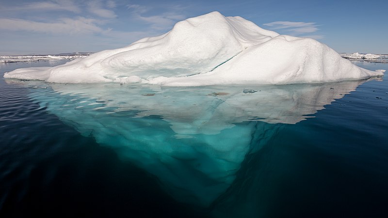 Image of an iceberg on the Arctic Ocean